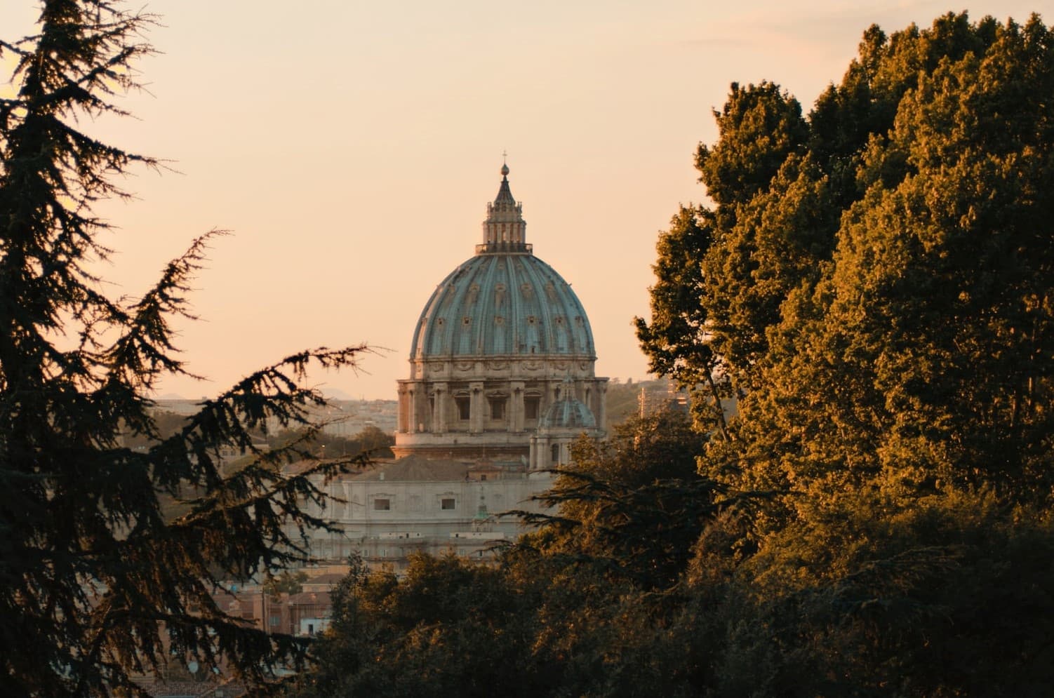 Salire sulla Cupola di San Pietro. La guida di un romano